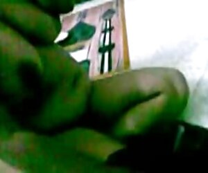 একটি দম্পতি তাদের ভিতরের সেক্সি বিএফ বাংলা চলচ্চিত্র ক্যামেরা